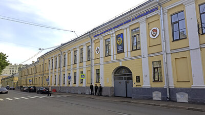 Николай II признал преемственность Второго кадетского корпуса от инженерной школы, основанной Петром I