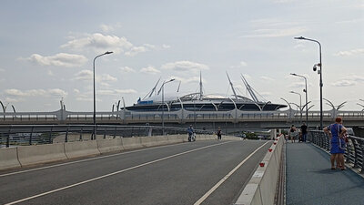 Открыт Яхтенный мост
