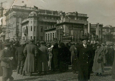 В. И. Ленин прибыл в особняк Матильды Кшесинской