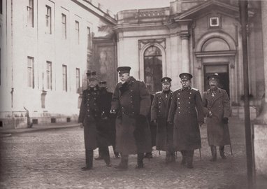 Визит бельгийской военной миссии во главе с генерал-лейтенантом Леоном де Виттом в Петропавловскую крепость