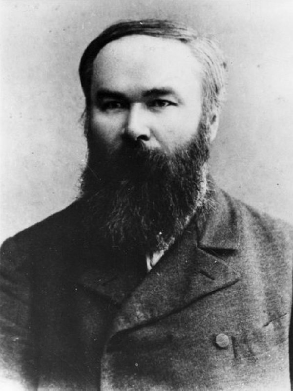 Лавров Пётр Алексеевич